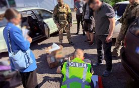Наркотики продавали через месенджери та «закладки» — на Вінниччині тривають розслідування щодо 26 людей