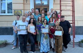 Вистава вінницького театру «Я б тобі небо прихилив…» увійшла до Книги рекордів України