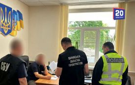 Голова сільради, начальник ЖКГ і підприємець із синами: десятьох підозрюють у розкраданні 60 млн