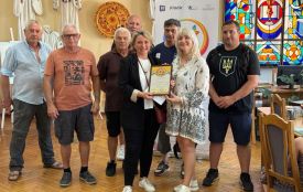 Французькі волонтери завітали до Вінниці: кольори, стародруки та гуманітарні місії (соціальна реклама)