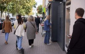 Водомати, поштомати та каси без касирів: як технології непомітно змінили життя вінничан