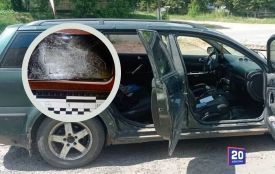 Побила знайому та розбила її мобільний сокирою: у Бершаді затримали 42-річну жінку
