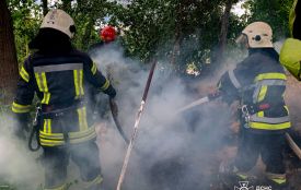 За добу на Вінниччині сталося 16 пожеж: горіли поля, господарські споруди та будівлі