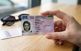 Водійські права доведеться міняти частіше: змінили терміни дії посвідчень