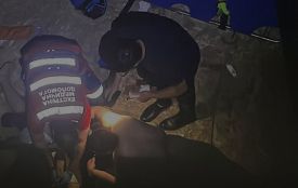У Якушинцях дівчина впала у рів глибиною понад сім метрів