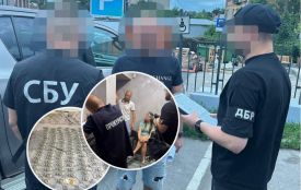 До $900 за оформлення авто: на гарячому затримали митника та його спільника