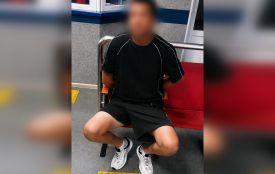 На вокзалі затримали 22-річного чоловіка, який лаявся та провокував поліцейських на бійку