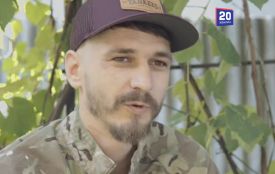 Воює з «Вампіром», а між вильотами випікає хліб для побратимів. Відео захисника підкорило соцмережі