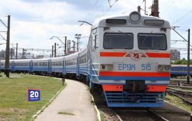 Атака росії забрала життя людей на станції Квітнева: поїзди до Вінниччини запізнюються