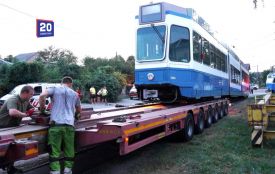 Перші трамваї Tram 2000 із Цюриха вже у Вінниці. Коли вони вийдуть на маршрути?