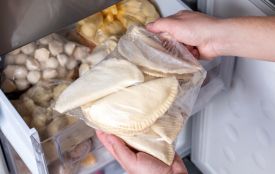 Шукаєте, де купити пельмені, вареники, млинці чи чебуреки? Підібрали кращих виробників для вас (партнерський проєкт)