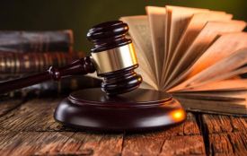 П’яна жінка била матір палицею по голові — суд призначив 200 годин робіт
