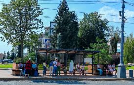 Розклад є, а автобуса немає — вінничани скаржаться на графік руху муніципального транспорту