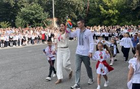 Нова шкільна історія для майже двох тисяч учнів: як у Вінницькому ліцеї № 27 зустріли День знань