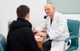 Чому медичні довідки більше не гарантують продовження групи інвалідності: реальна історія з Вінниці