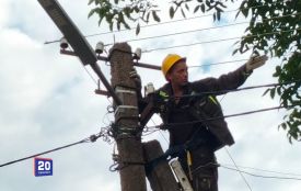 У Десні додадуть 10 ліхтарів там, де люди щодня йдуть до зупинки