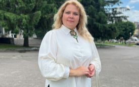 Педагогиня з Гайсина отримала «Золоте серце». Понад 30 років працює у школі та допомагає військовим