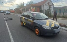У Ладижині навчальна Skoda зіткнулася з літнім велосипедистом, а у Вінниці постраждав мотоцикліст