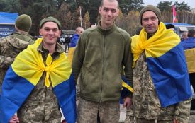 270 українців повернулися з російського полону. Серед них — п’ятеро, яких вважали загиблими в Оленівці
