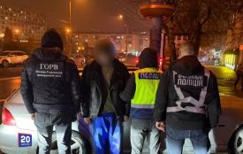 За 5300 доларів 19-річний житель Теплика обіцяв допомогти виїхати до Румунії