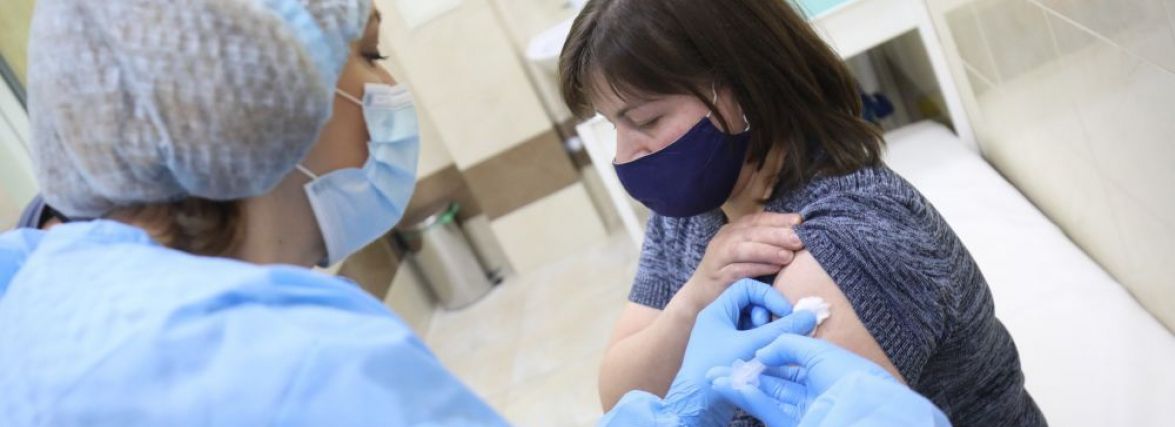 У Вінниці в Зорі відкрили Центр вакцинації від Covid. Чим щеплюватимуть?