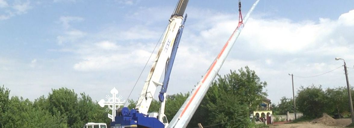 На Замковій горі встановили 50-метровий флагшток. Коли там піднімуть прапор?