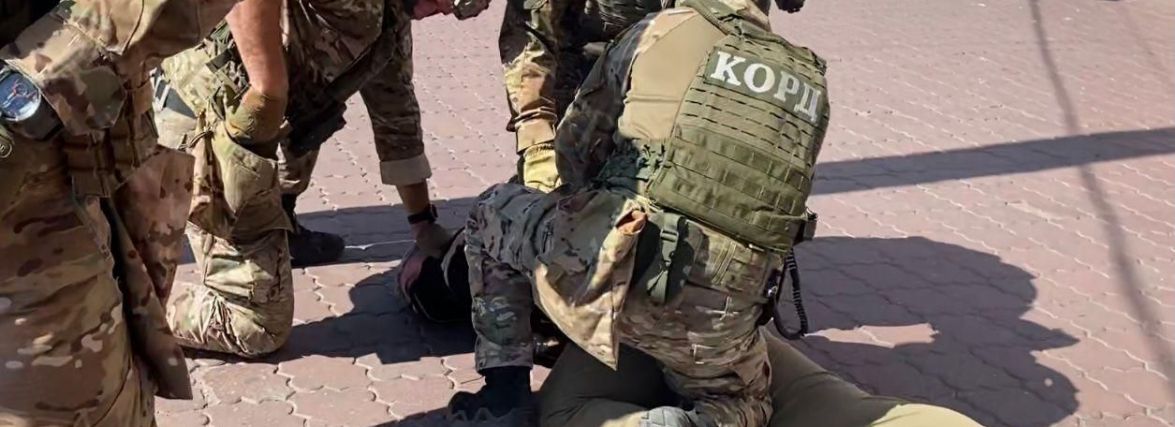 Гучне затримання у центрі Вінниці. КОРДівці зловили торговця метадоном