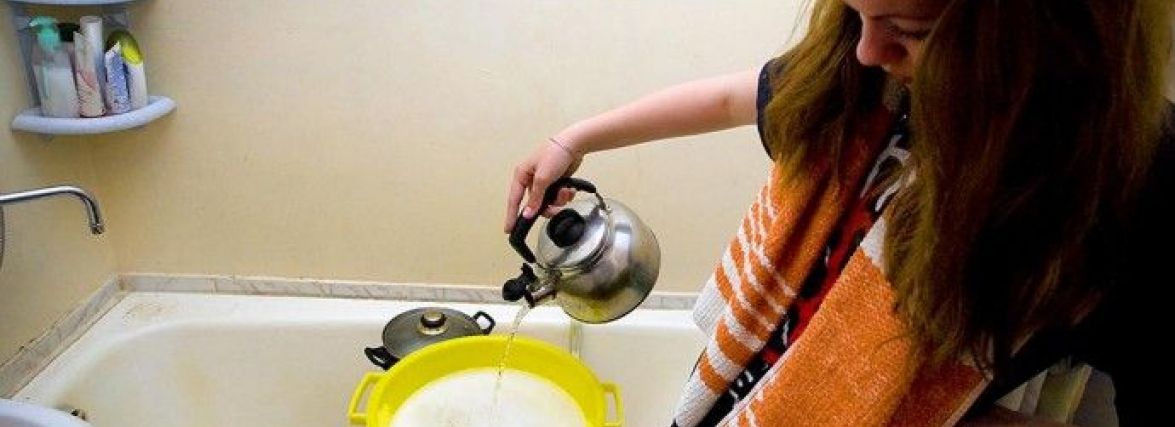Понад 10 будинків без гарячої води. Перелік адрес та причини відключення