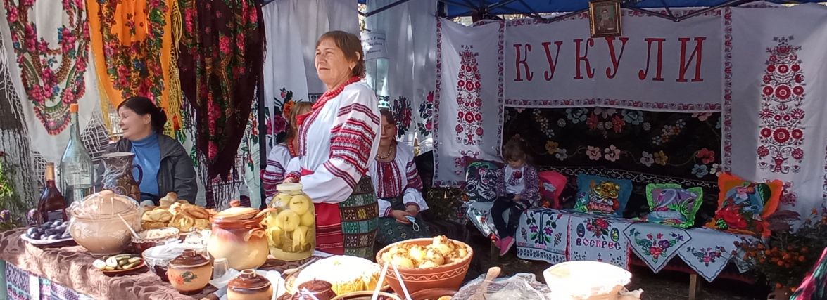 Протистояння каш, або «смачний» репортаж з першого Міжнародного Ethno Food Fest «Мамалига VS Банош»