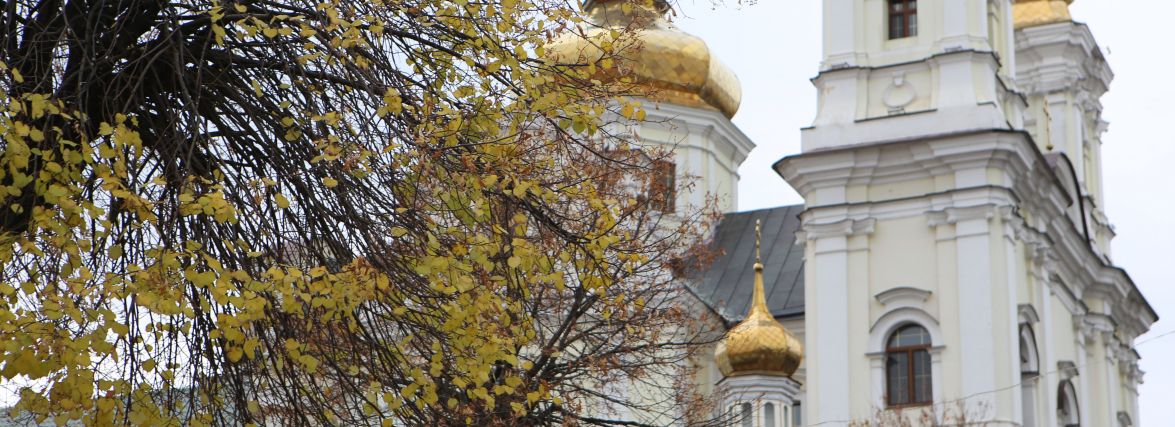 Вінниця осіння: фоторепортаж з вулиць міста
