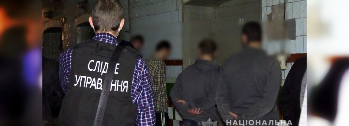 Друзі-айтишніки на волі та прибуток від сайтів-двійників. У вінницькій тюрмі накрили банду