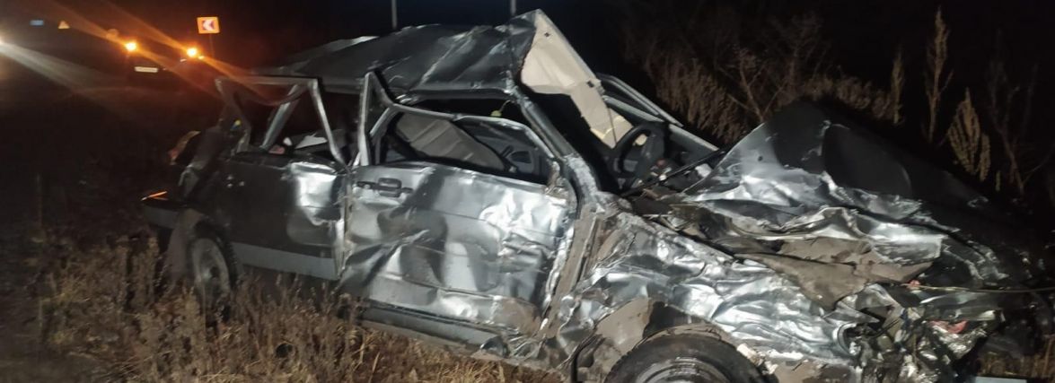Біля Жмеринки водій на ВАЗ врізався у Sprinter. Двоє людей загинуло та п'ятеро в лікарні