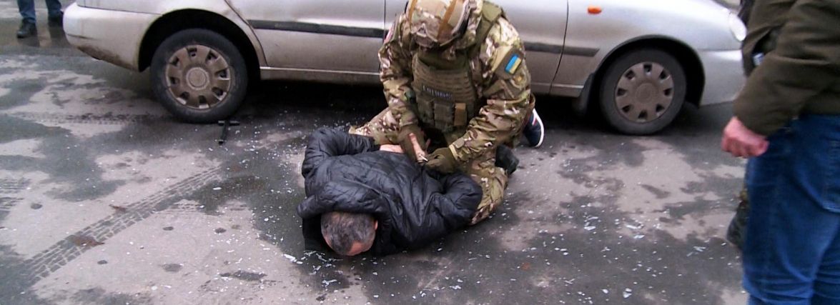 «Працювали» по всій країні, попалися у Вінниці. КОРД затримав серійних крадіїв