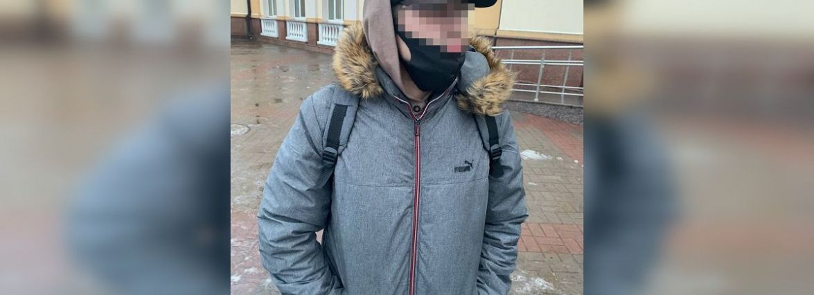 Ховався два роки від поліції, а попався через куріння в громадському місці