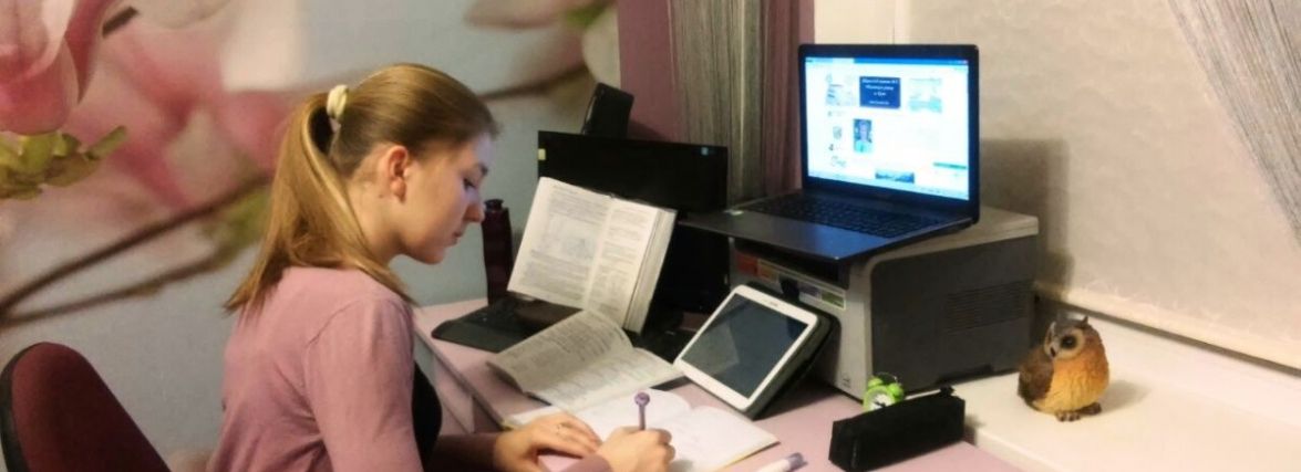 Як працювати за комп’ютером, щоб не зіпсувати зір? Корисні поради лікаря-офтальмолога