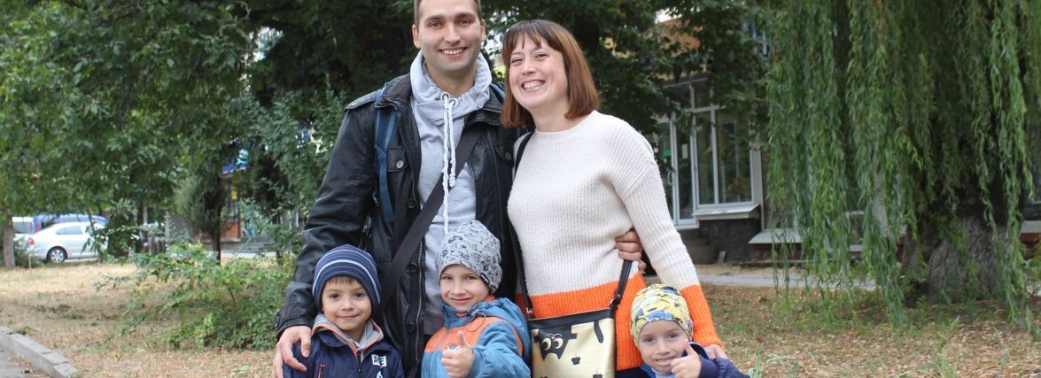 «Будь мені мамою…» Найменше за п’ять останніх років на Вінниччині усиновили дітей