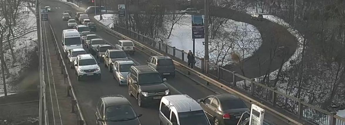 Ще один міст на Старе місто буде. Але не для автотранспорту, — відповіли у мерії