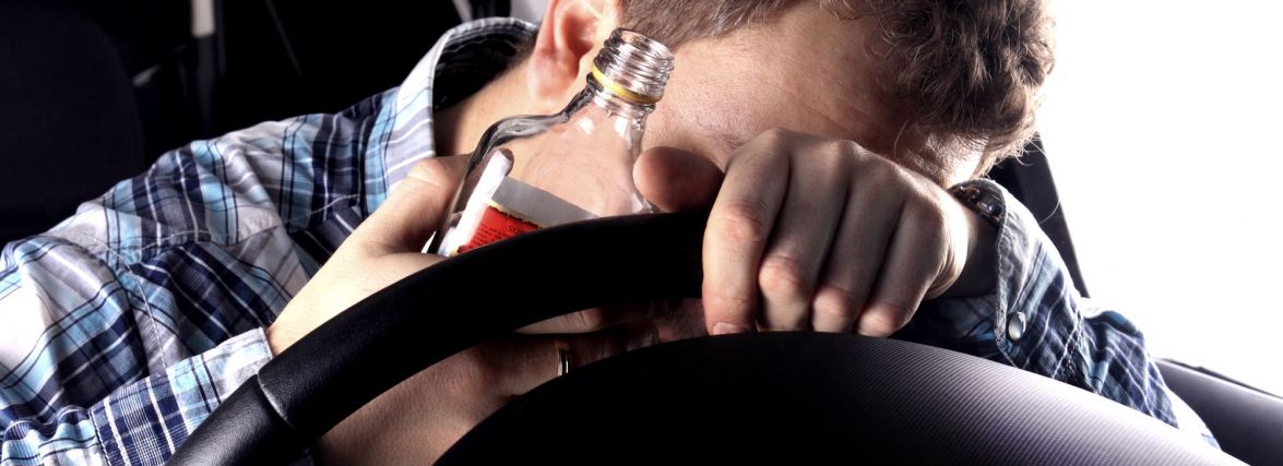 У п’яних водіїв пропонують забирати авто для армії: з'явився новий законопроєкт