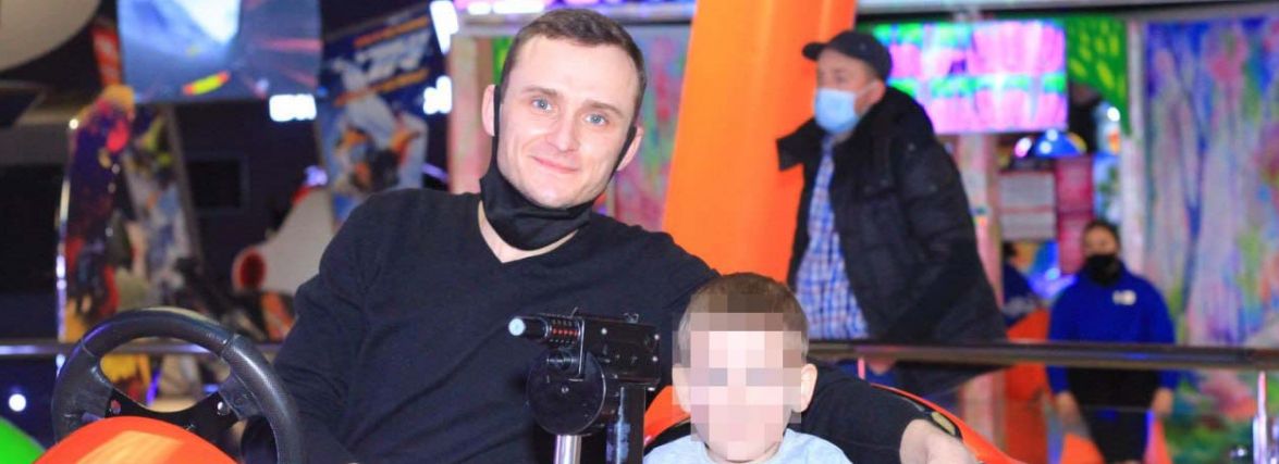 «Сказали, Володимир розстріляний...». Рідні шукають хлопця, що працював під Києвом. Може живий?