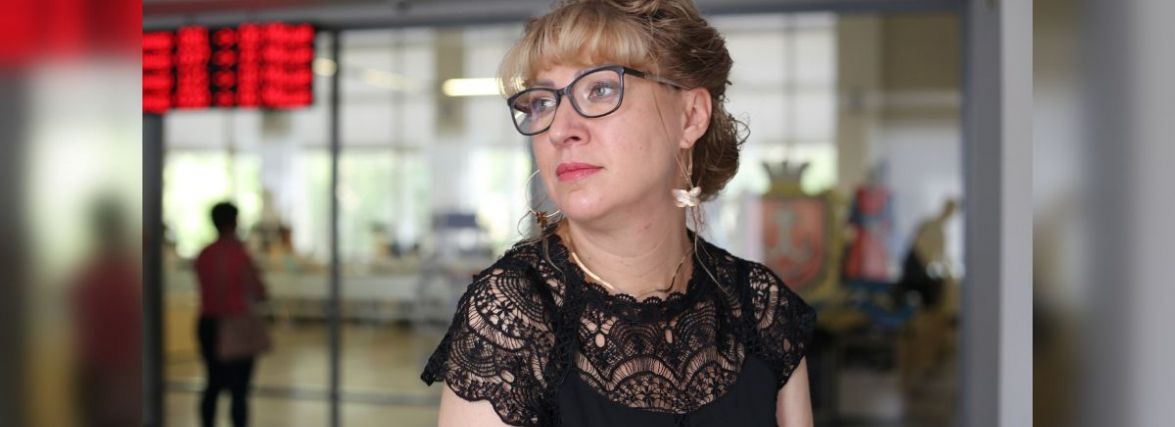 «Мій дім став пеклом з танками та орками»: історія переселенки з Херсона