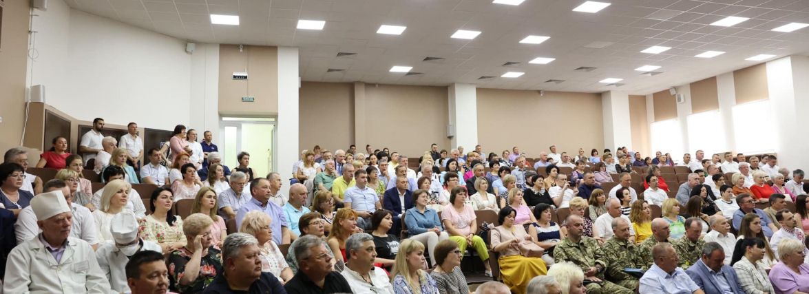 «Без них Перемоги не буде». Медиків Вінниччини привітали з професійним святом