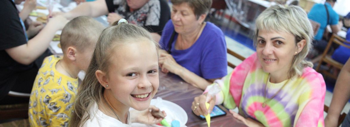 «Скільки житиму — пам’ятатиму, як Вінниця стала для нас домівкою». Історія переселенців з Донеччини