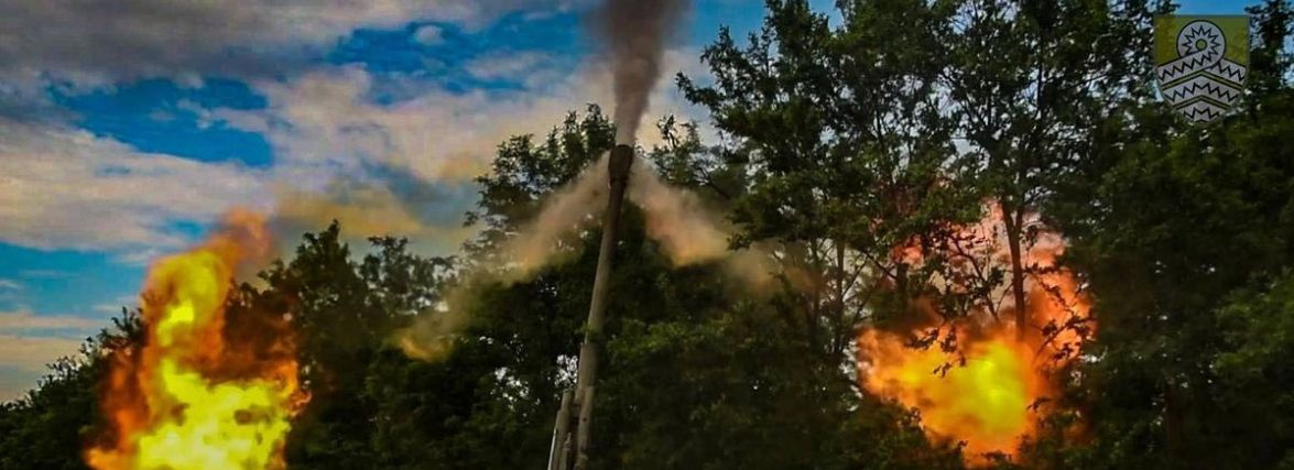 «Вогняне шоу» для окупантів: бійці 59-ї бригади бригади показали ефектне фото з поля бою