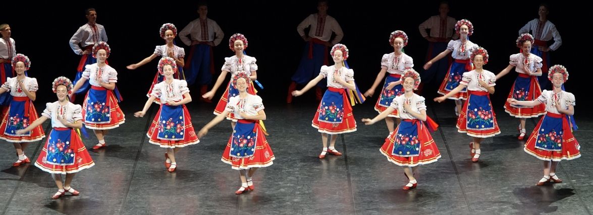 Вінницькому ансамблю «Радість» у Швейцарії аплодували стоячи