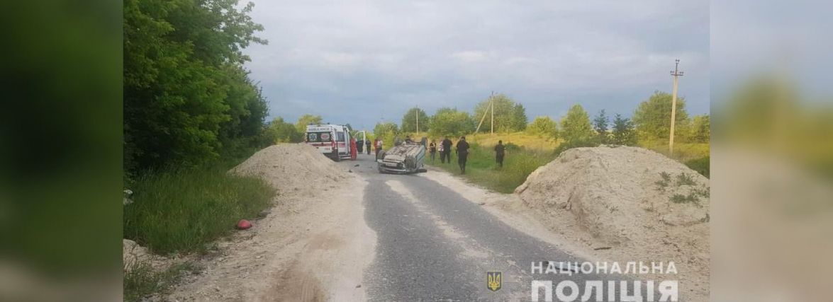 Смертельна аварія у Тульчинському районі: водій та пасажирка Peugeot загинули