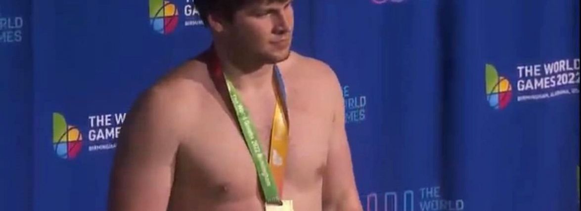 Вінницький сумоїст Важа Даіаурі виграв Всесвітні ігри. В поєдинках за медалі здолав японців