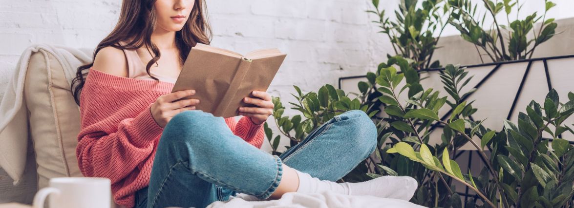 Сьогодні вітаємо Миколу та книголюбів. Історія, заборони та прикмети 9 серпня