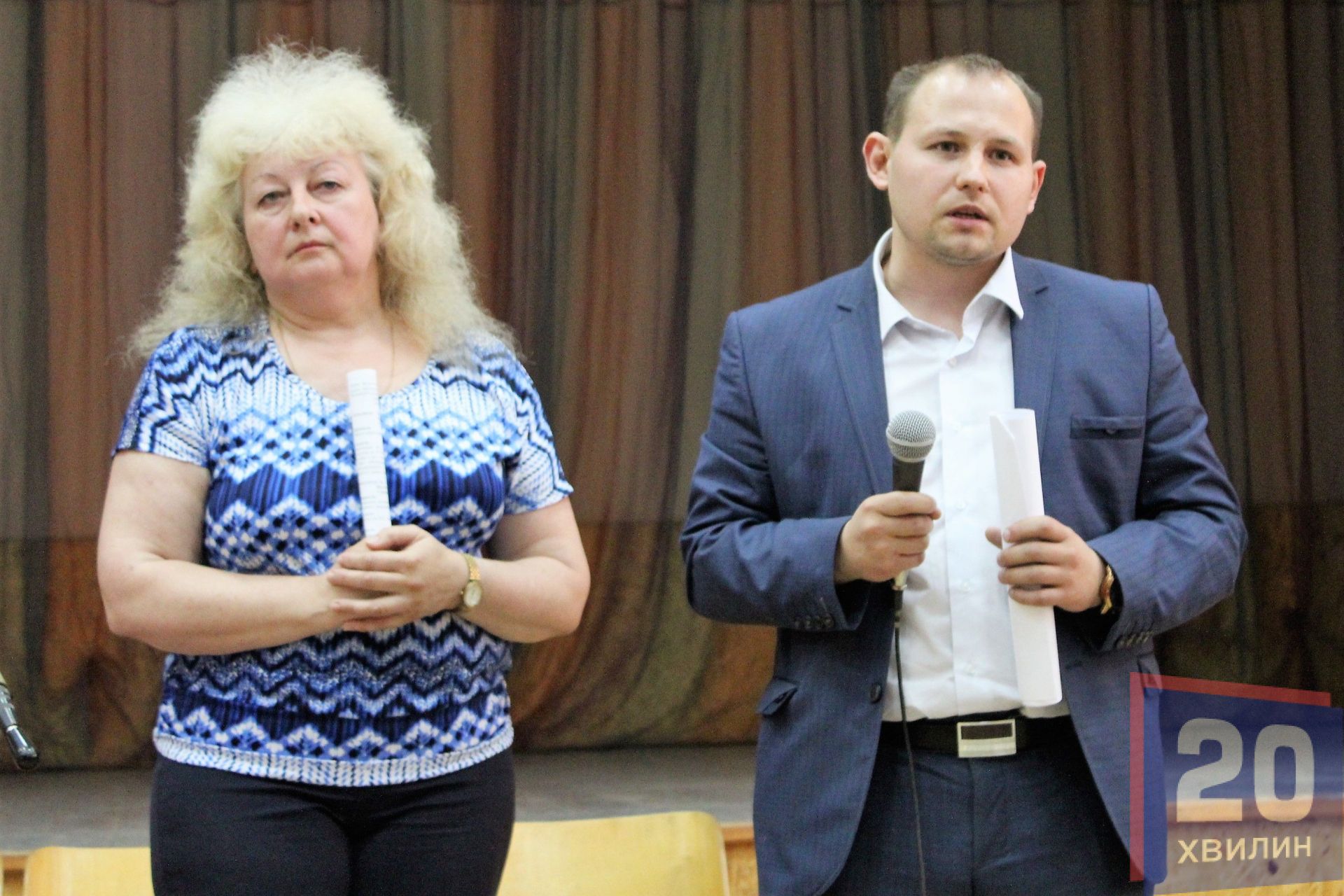 Яків Маховський, заступник директора департаменту архітектури;
Валентина Ямпільська, департамент правової політики міськради