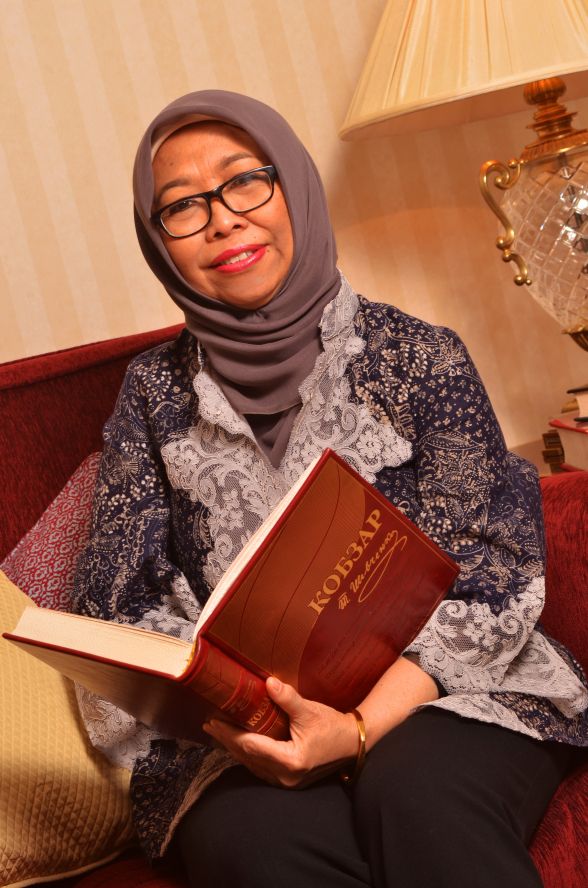 Надзвичайний і Повноважний посол Індонезії в Україні Нінік Кун Нар’яті