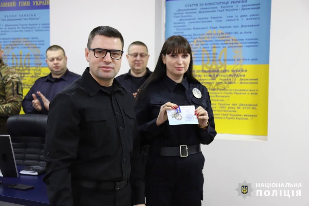 У Вінниці відзначили жінок-поліцейських : 08:03:2023